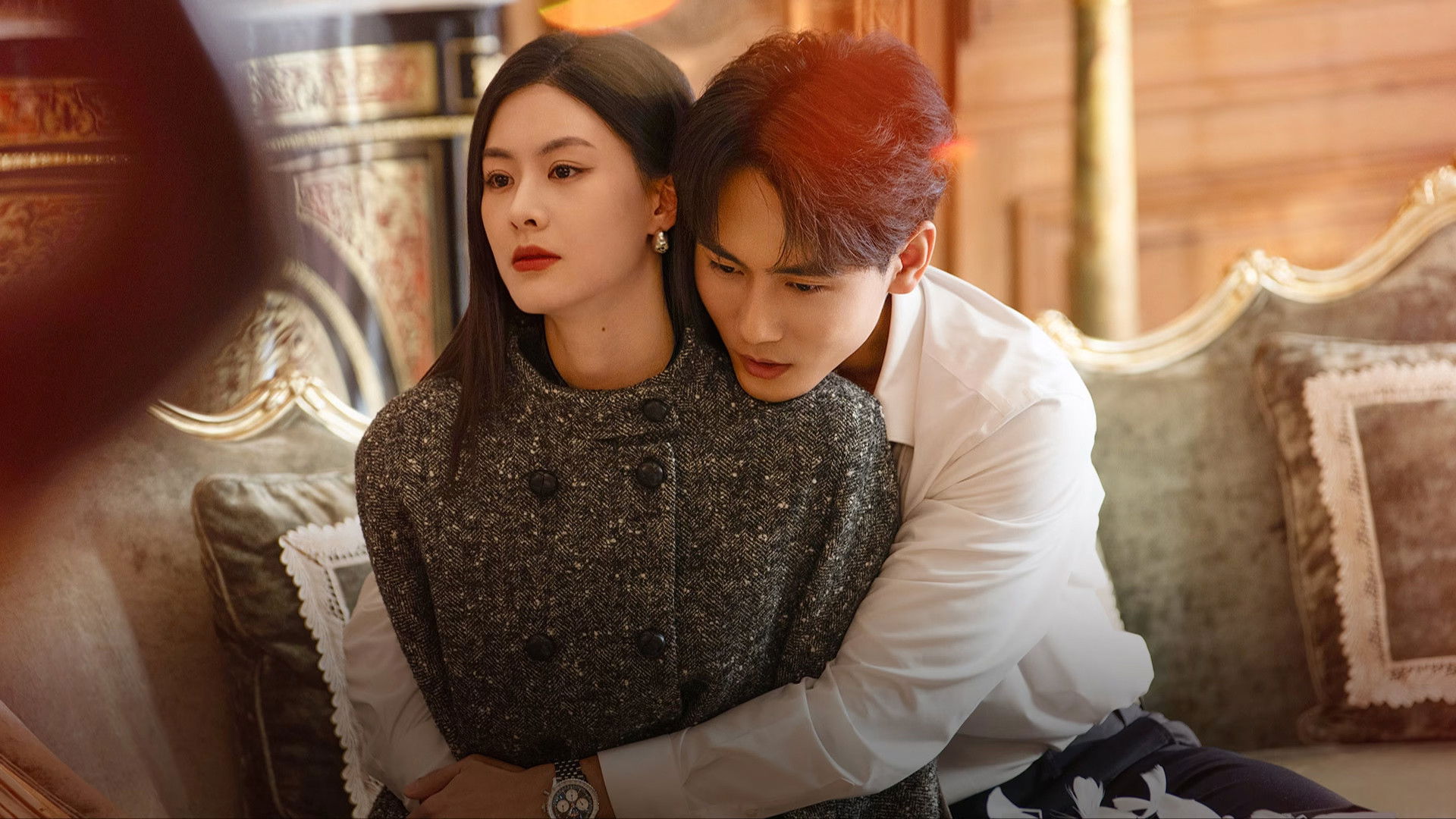 Nửa Tỉnh Nửa Mê